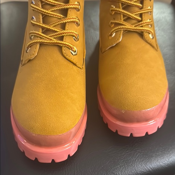 CAPE ROBBIN ❣️ Gretna Color-Block Lace-up Boots - Pink ❣️BRAND NEW❣️ - Picture 10 of 16